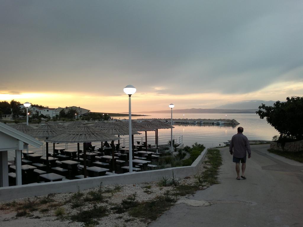 Apartments Jolic Vir Rum bild